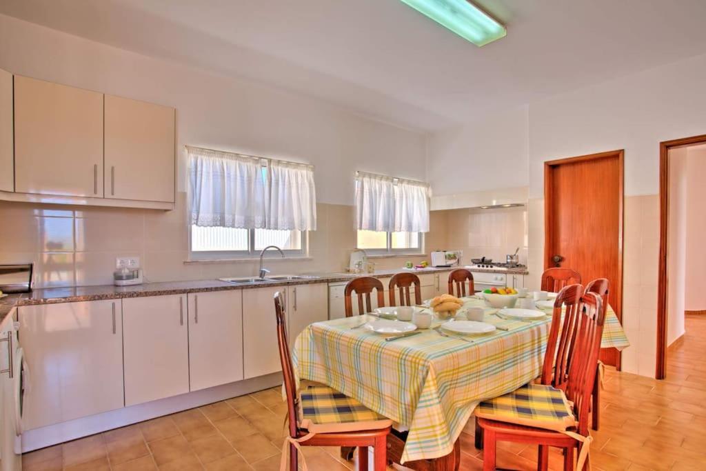 Villa Guita Family House Albufeira Kültér fotó
